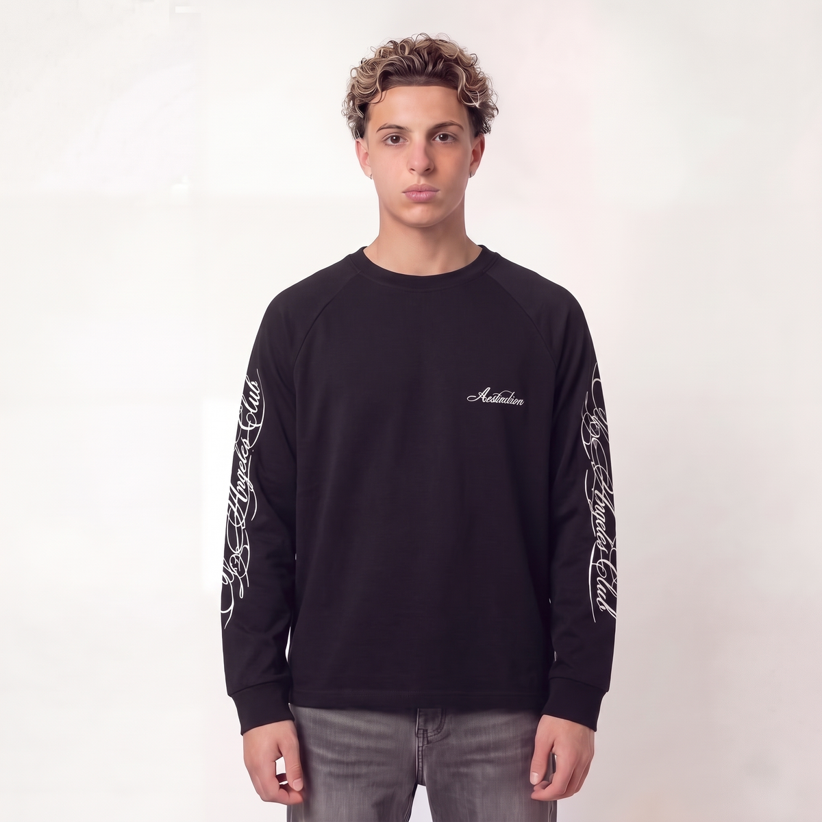 SCRIPT black long sleeve with matte fabric on model