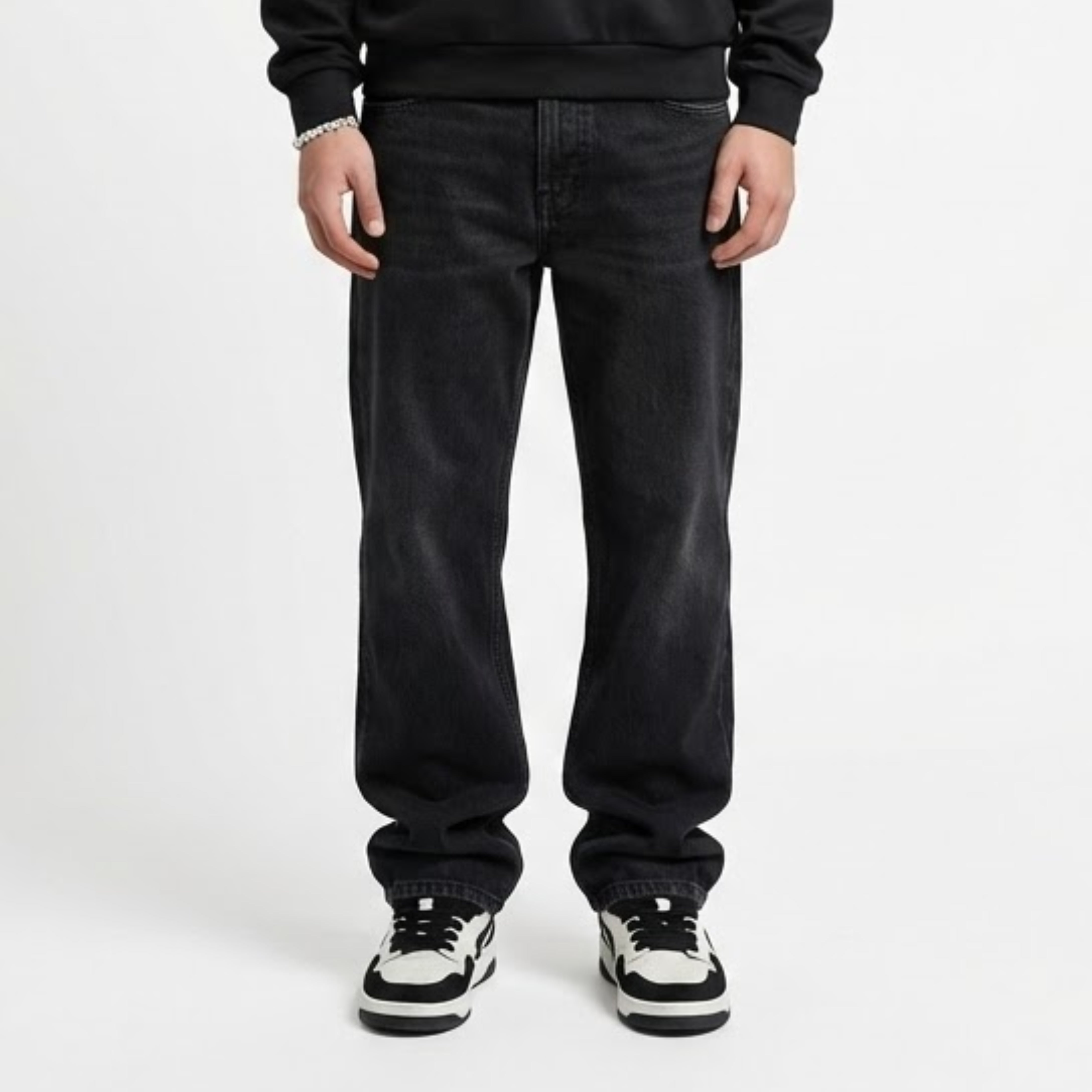 STRAIGHT FIT - JEANS