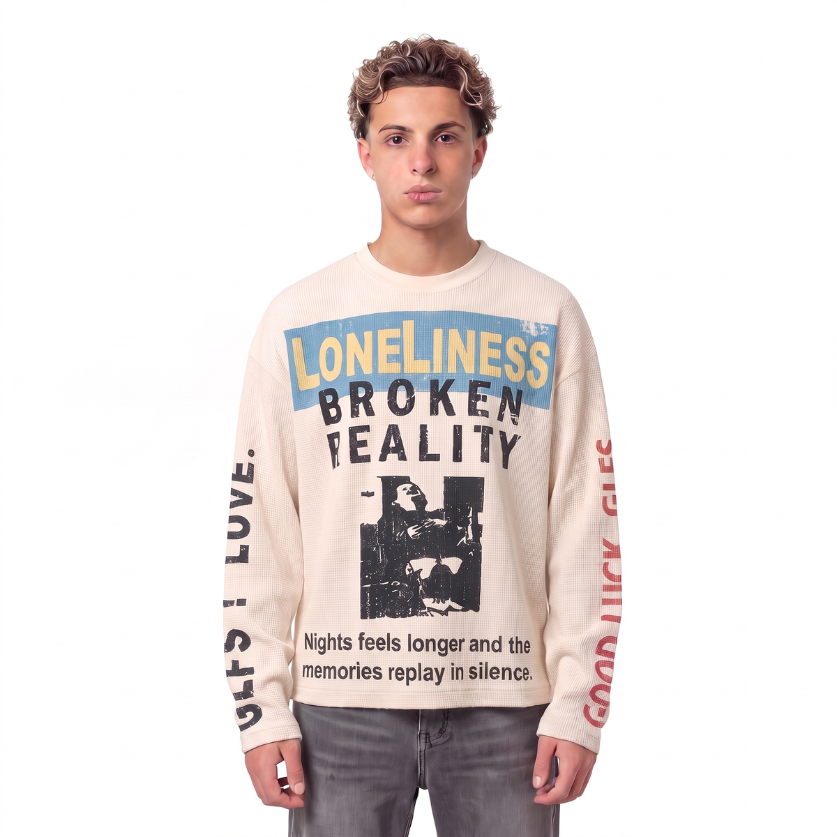 Loneliness cream longsleeve - model